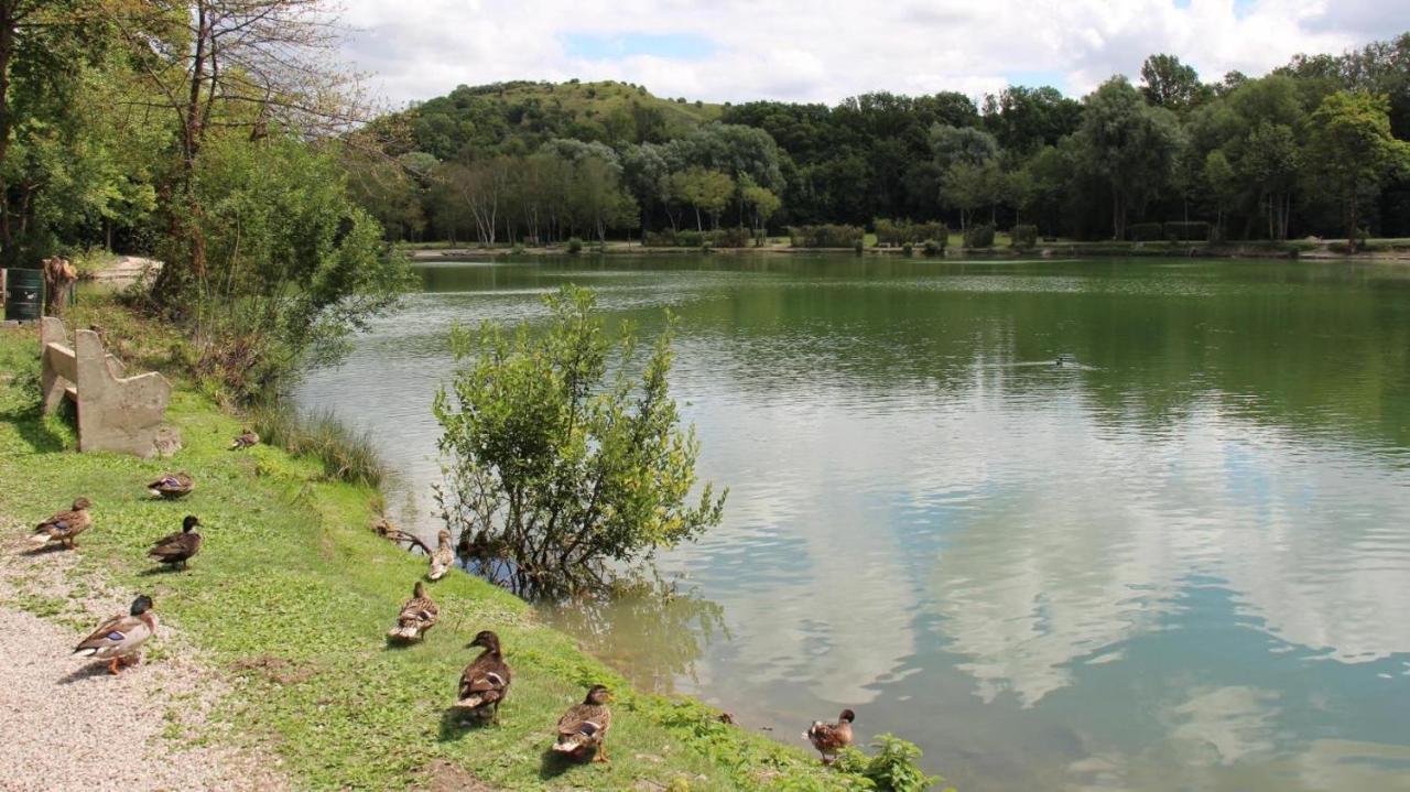 La Ferme Des Pierrettes Βίλα Menneville Εξωτερικό φωτογραφία